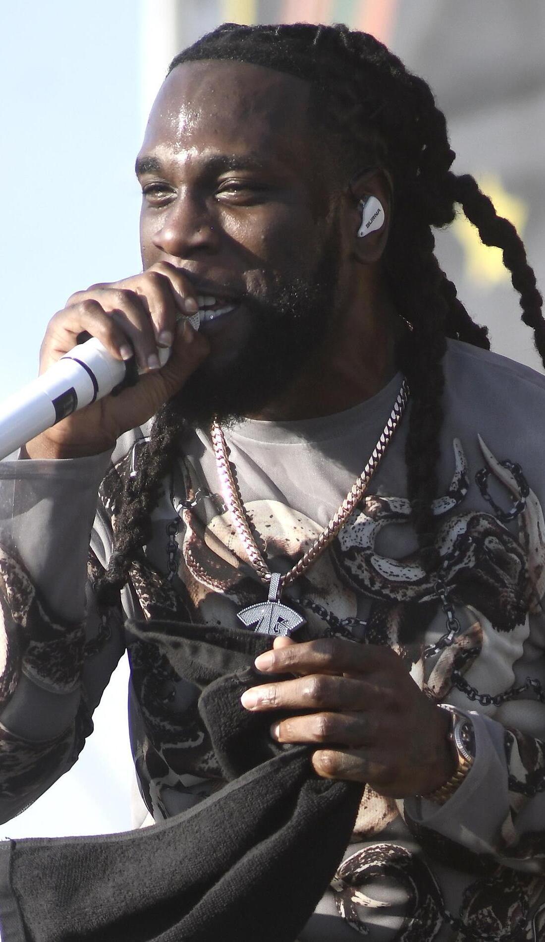 Burna boy tickets concert tour dates 2024 2025 seatgeek