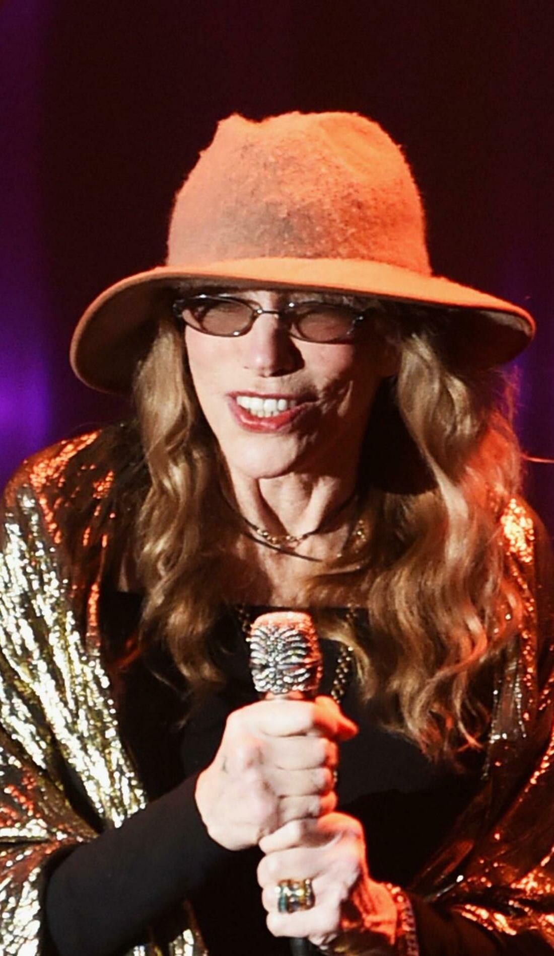 Carly Simon Concert Tickets, 2023 Tour Dates & Locations SeatGeek