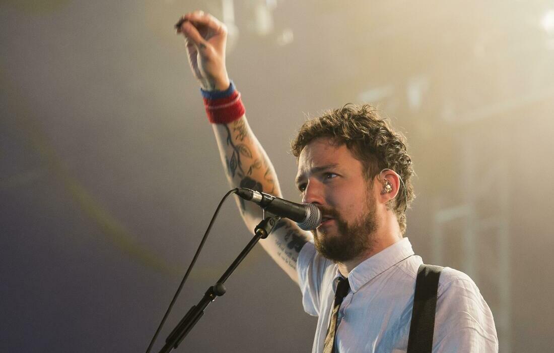Frank Turner with Bedouin Soundclash