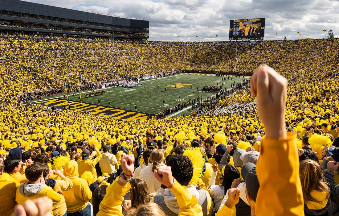 #1 Oregon at Michigan