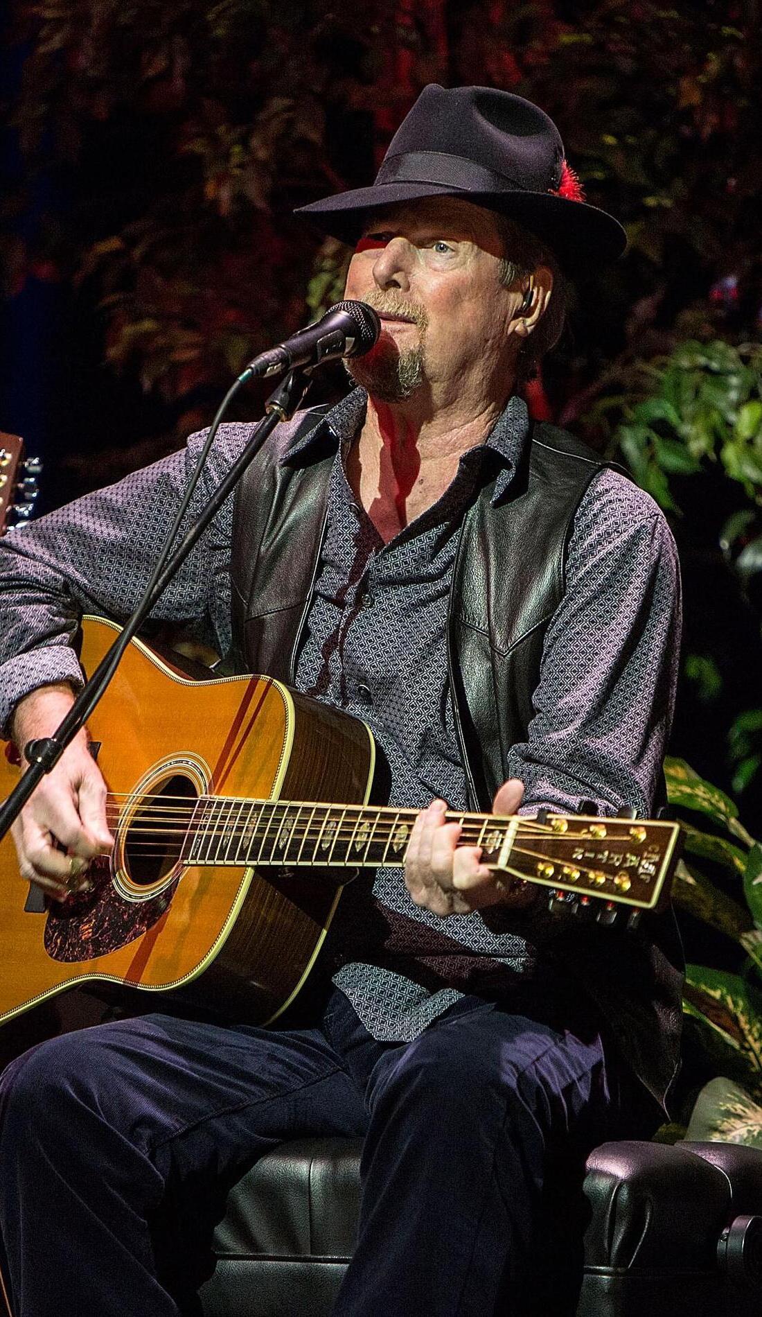 Roger Mcguinn Tour Dates 2025