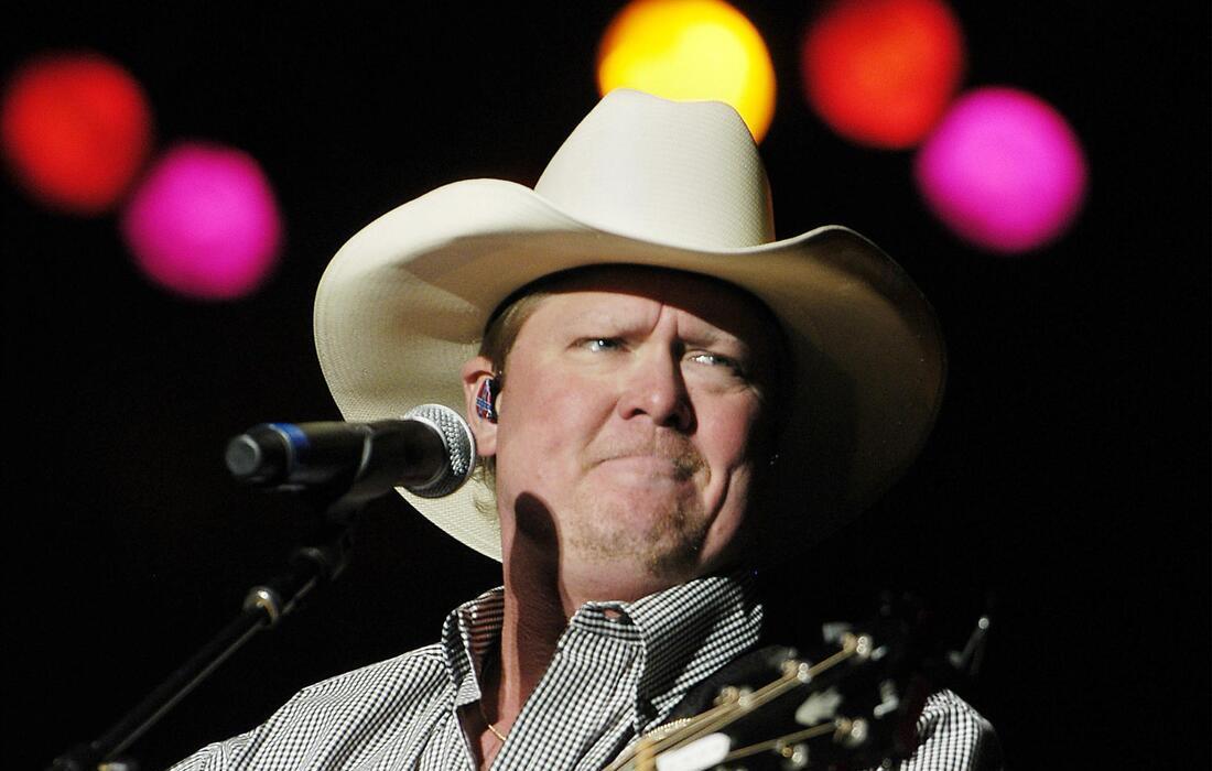 Tracy Lawrence