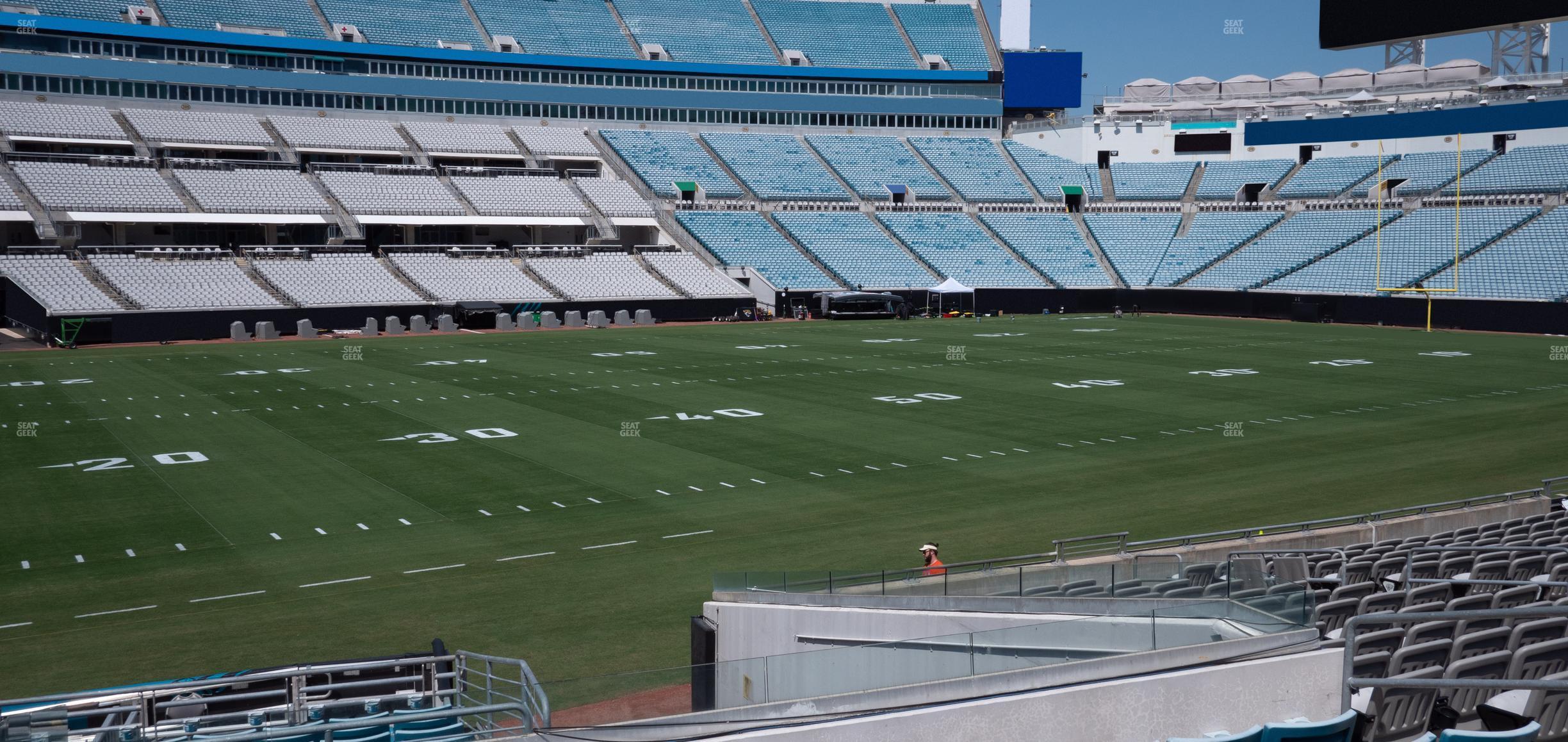 Seating view for EverBank Stadium Section 140