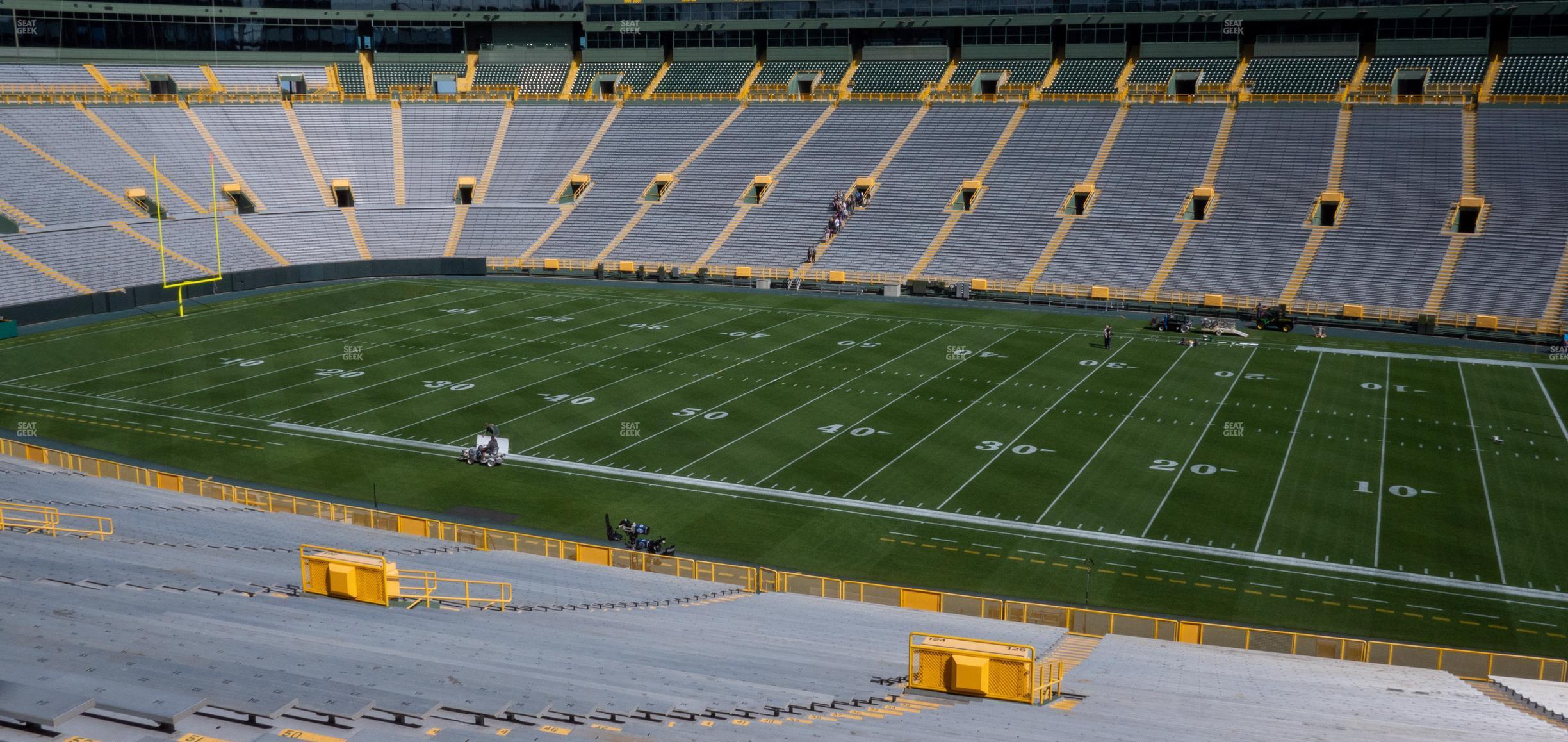 Seating view for Lambeau Field Section 126