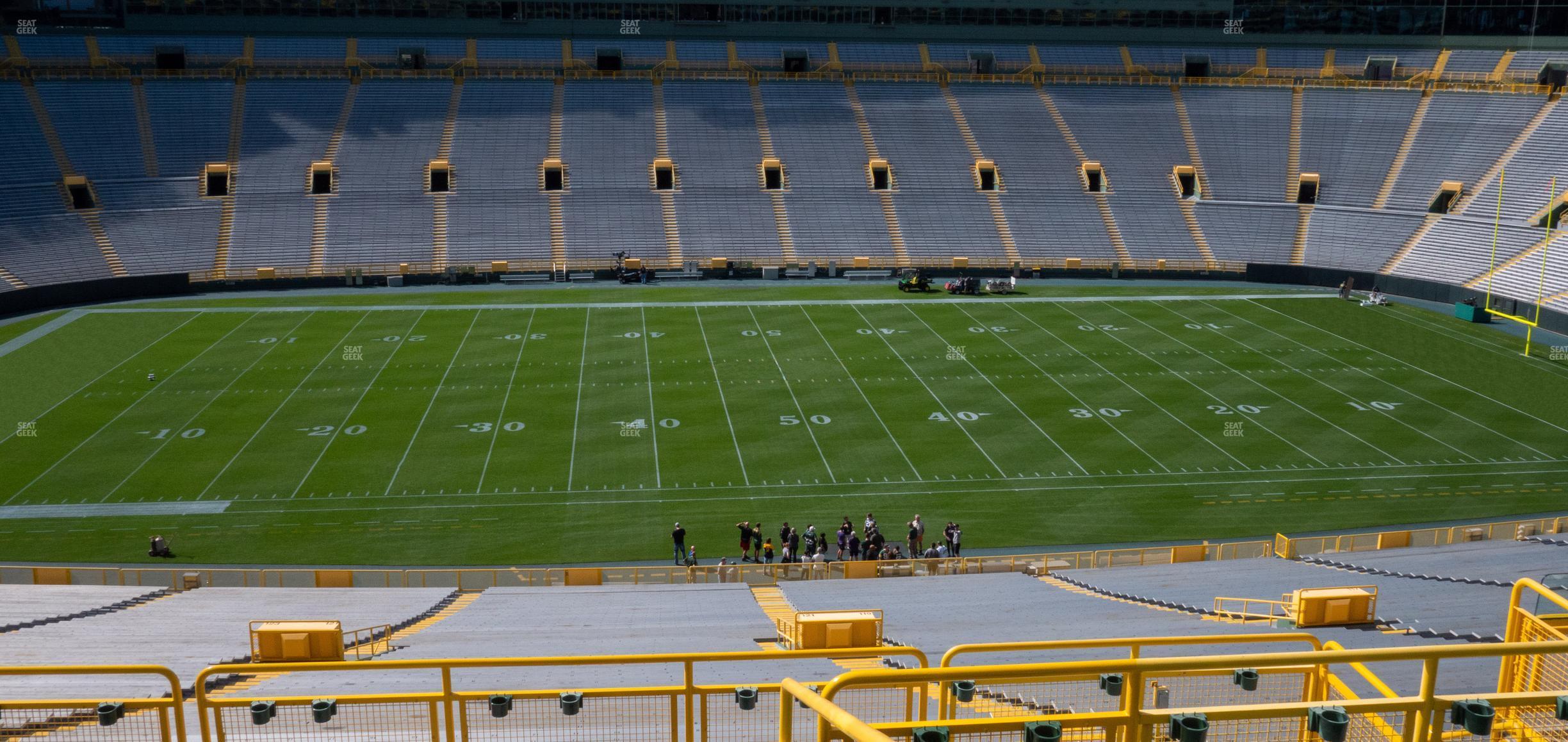 Seating view for Lambeau Field Section 421