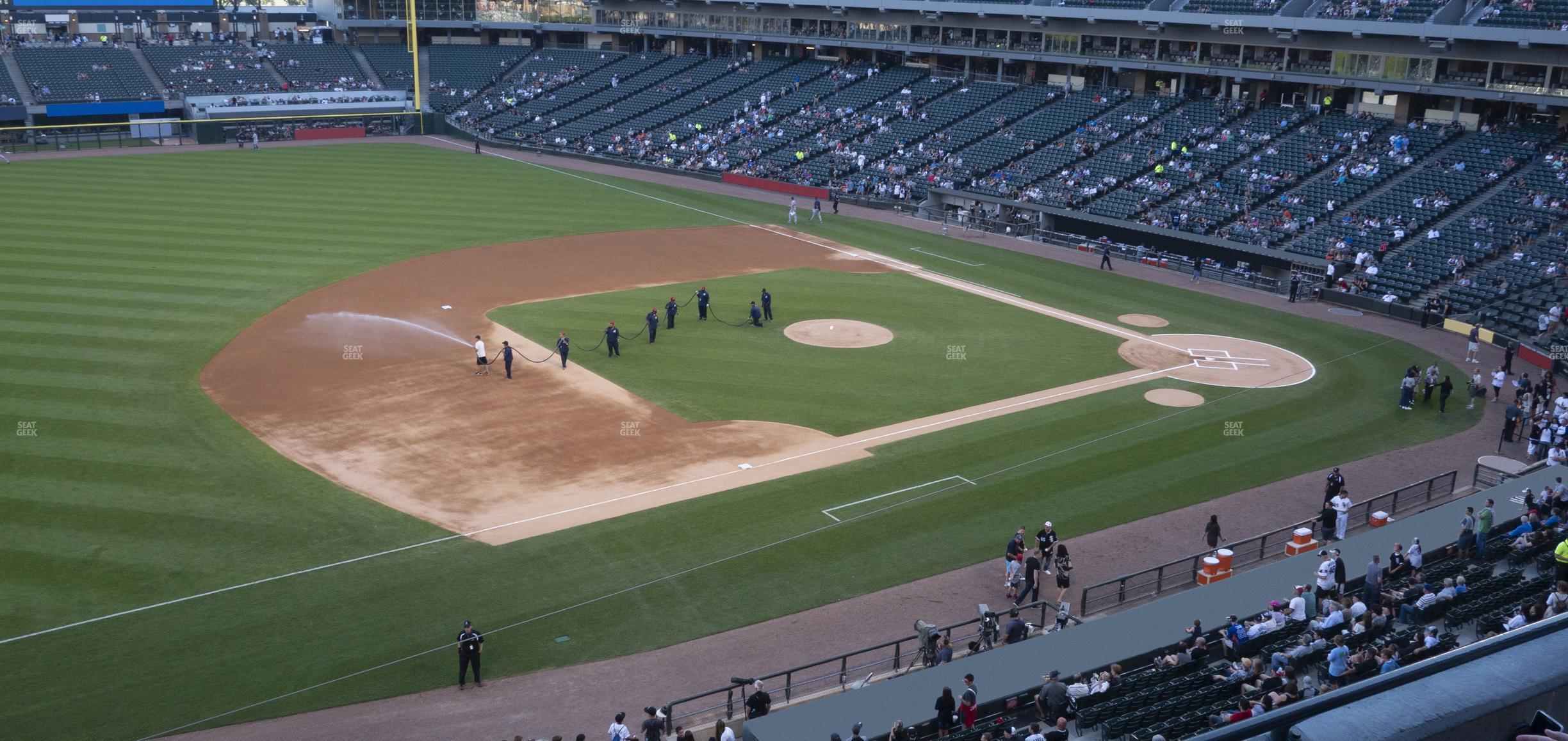 Seating view for Guaranteed Rate Field Section 344