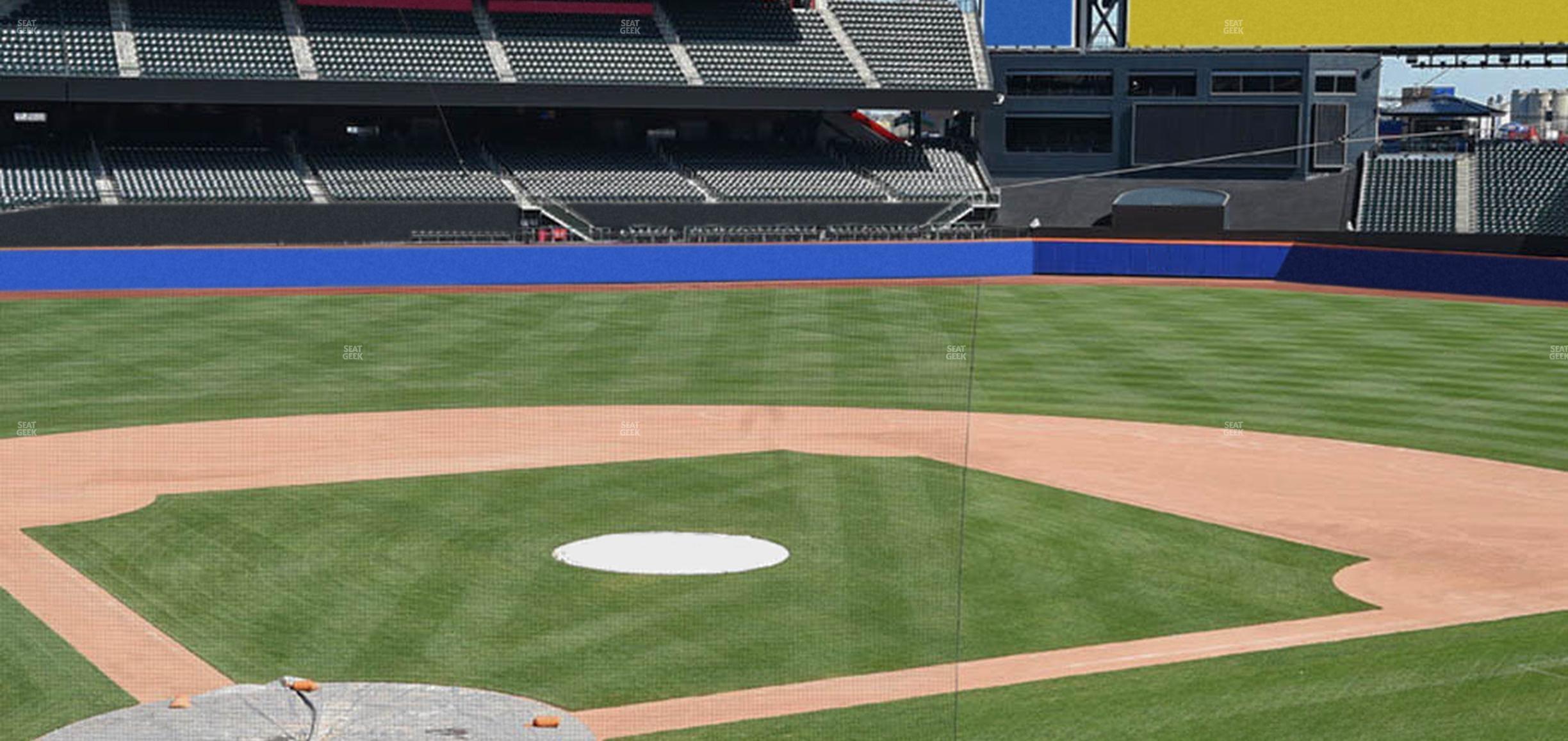 Seating view for Citi Field Section Hyundai Club 117