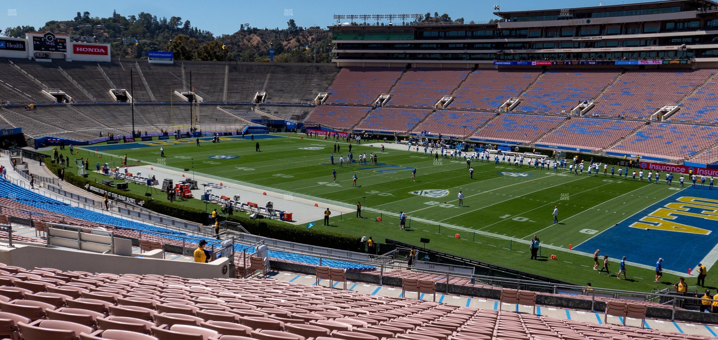 Seating view for Rose Bowl Stadium Section Upper 8