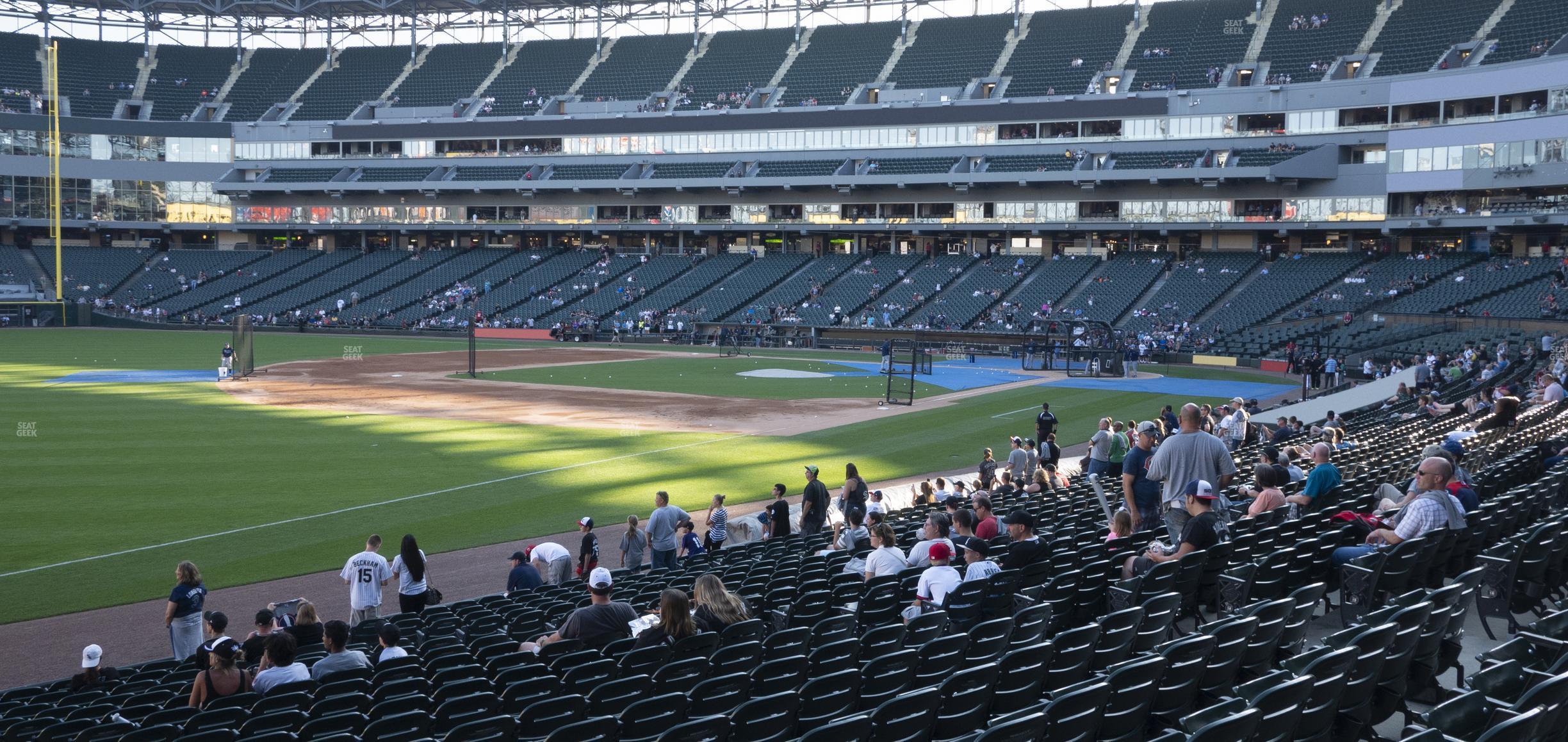 Seating view for Guaranteed Rate Field Section 149