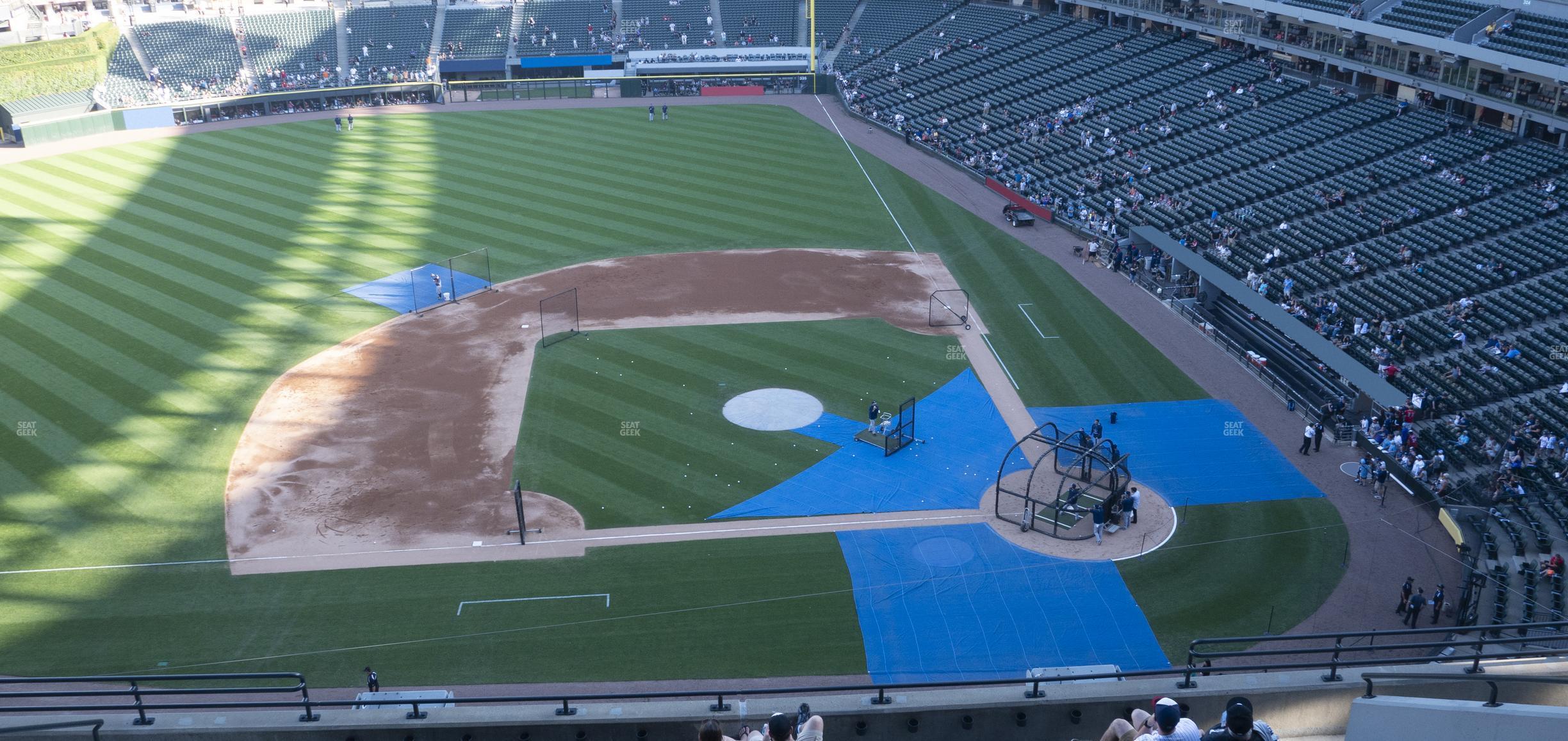 Seating view for Guaranteed Rate Field Section 538