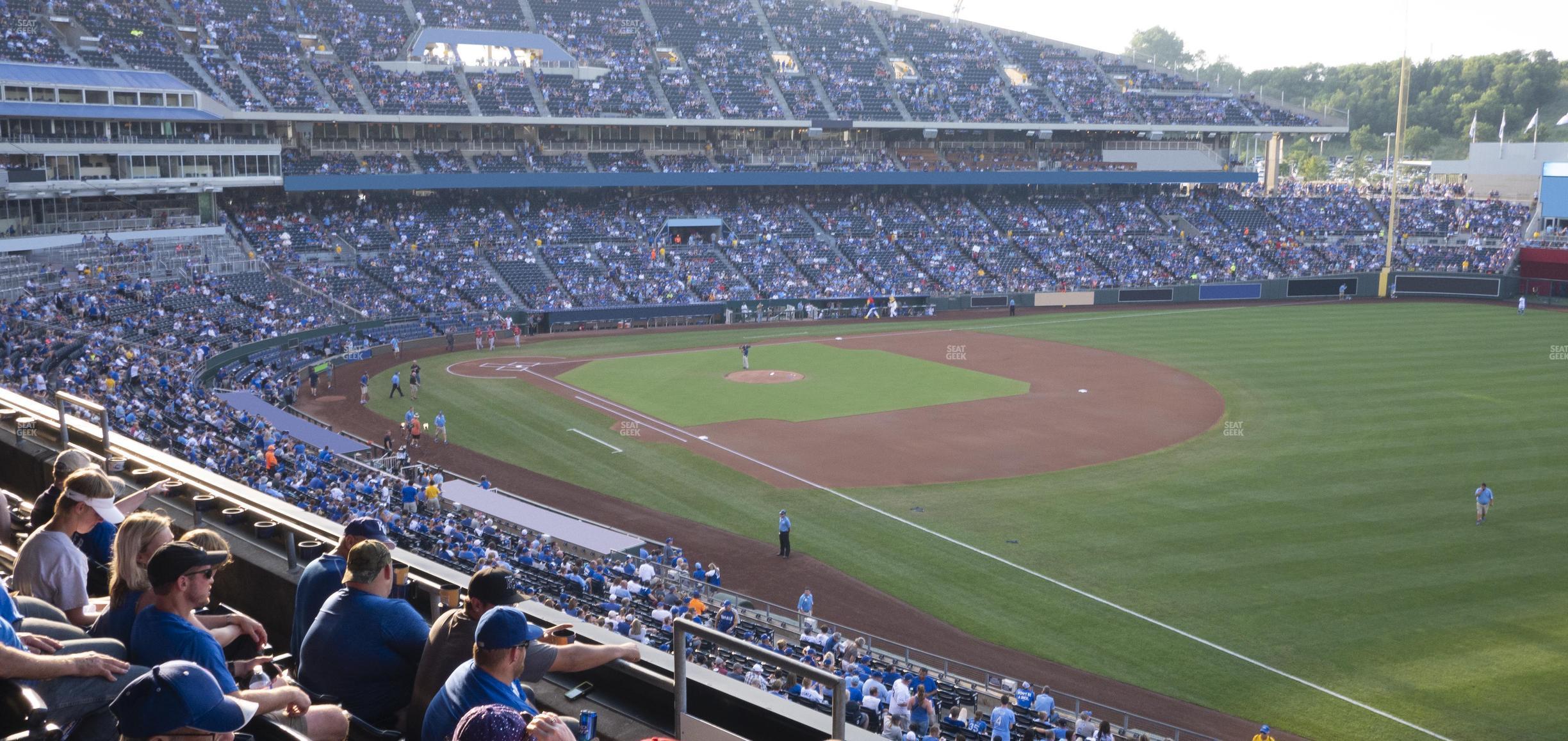 Seating view for Kauffman Stadium Section 324