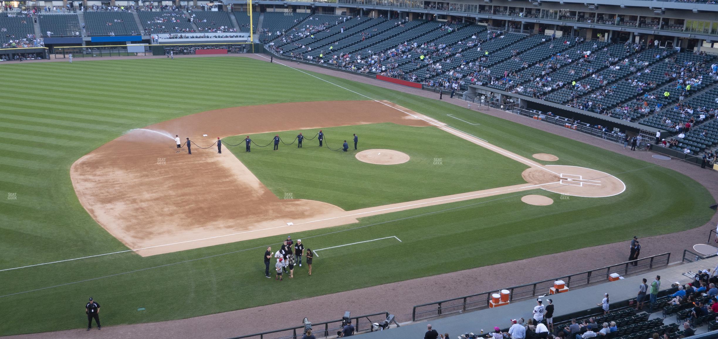 Seating view for Guaranteed Rate Field Section 342