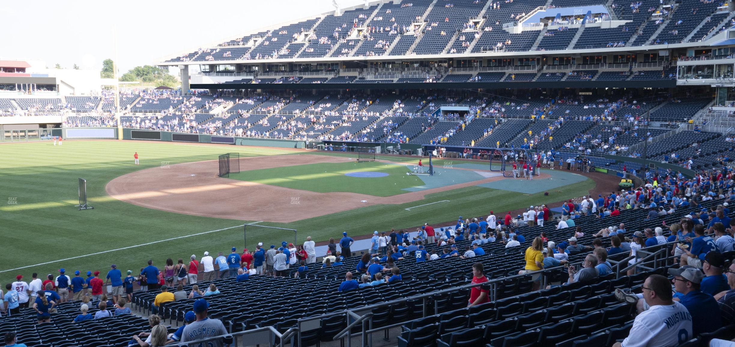 Seating view for Kauffman Stadium Section 214