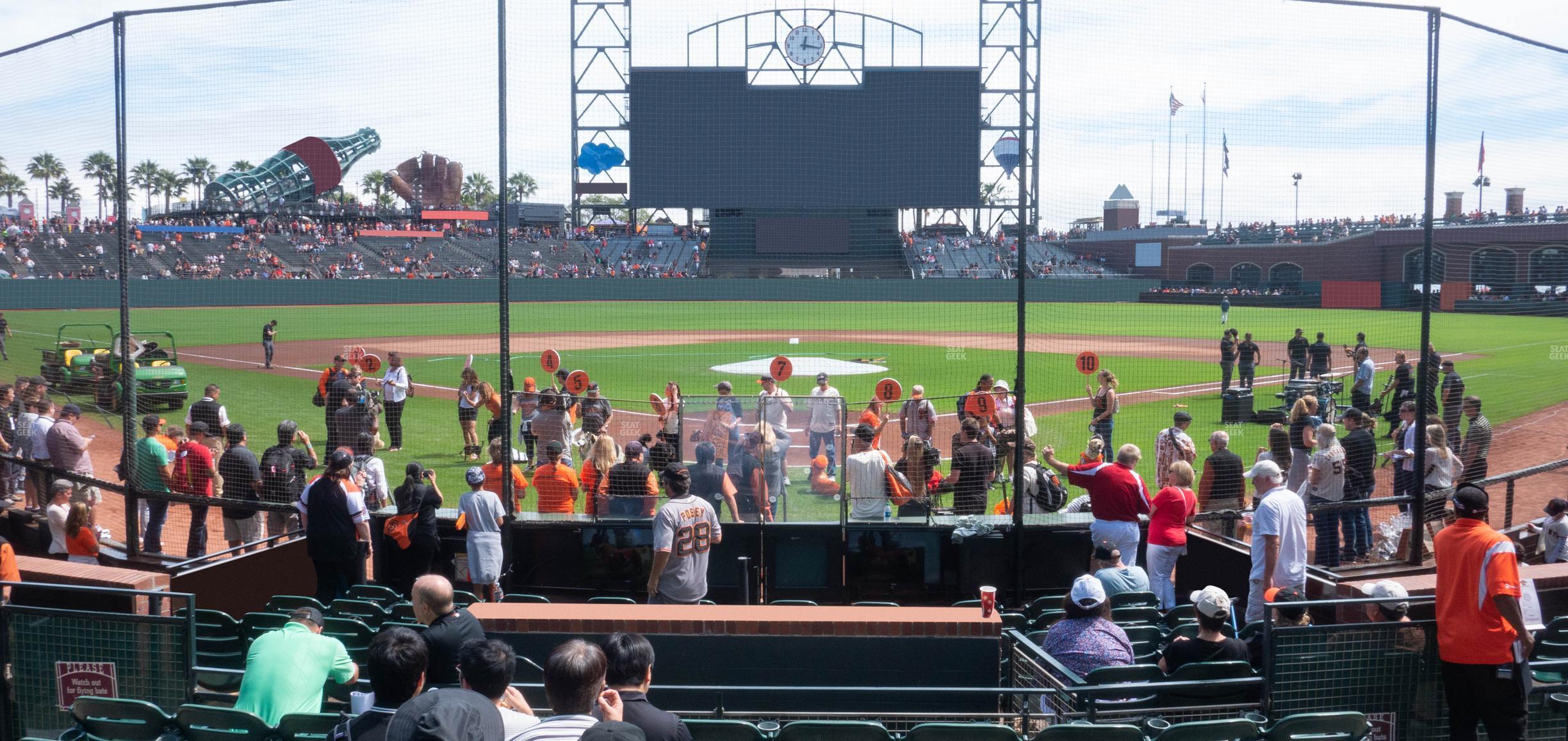 Seating view for Oracle Park Section Field Club 115