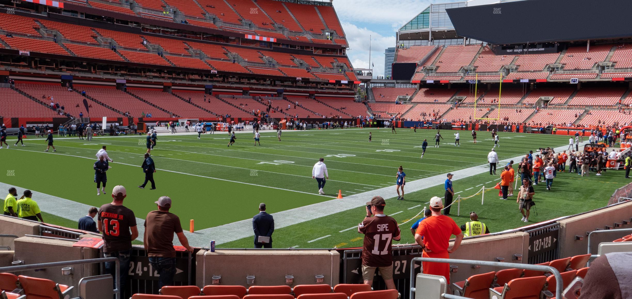 Seating view for Huntington Bank Field Section 127