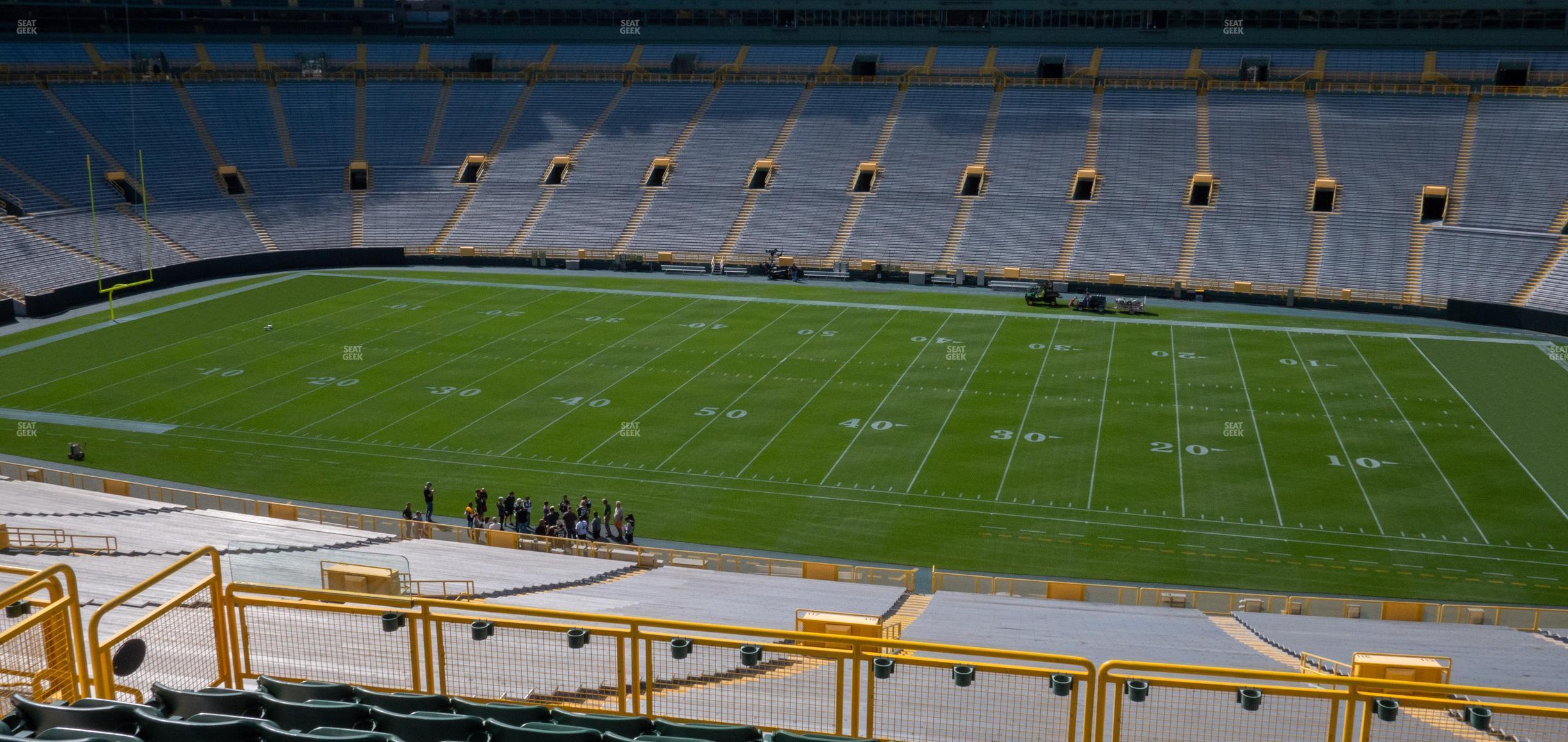 Seating view for Lambeau Field Section 415