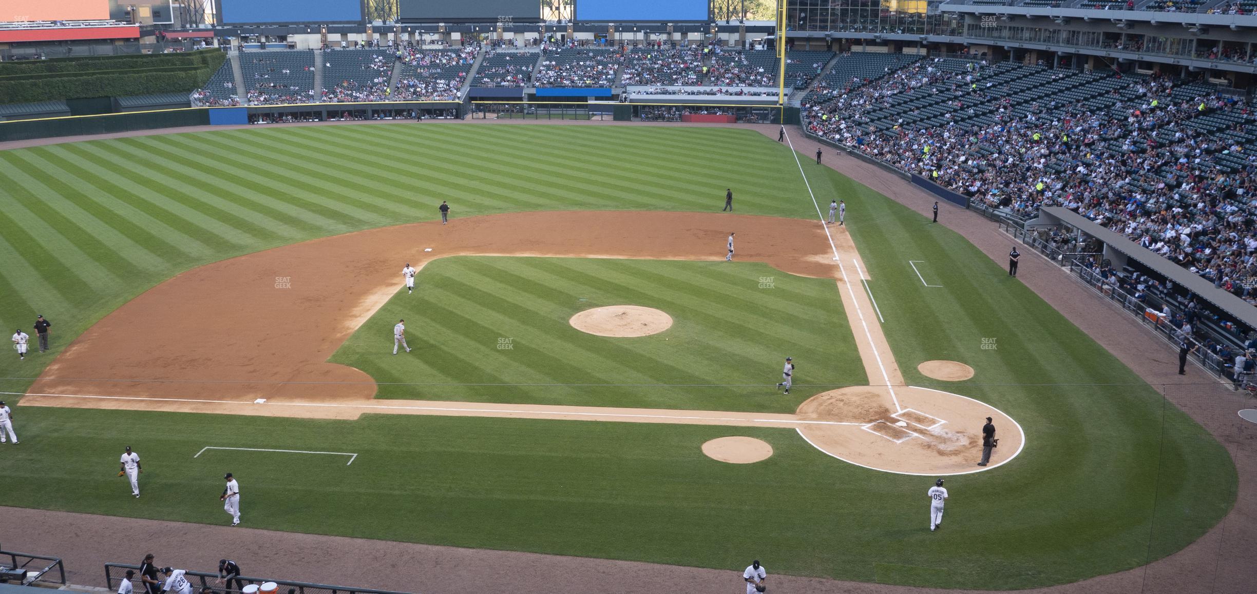 Seating view for Guaranteed Rate Field Section 336