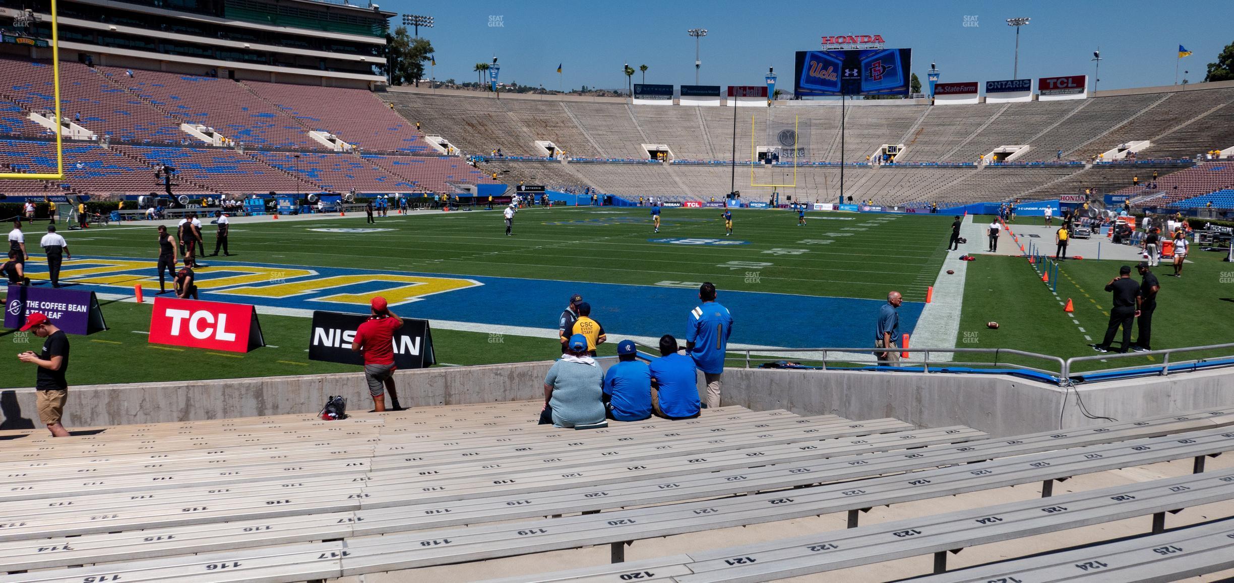 Seating view for Rose Bowl Stadium Section Lower 27