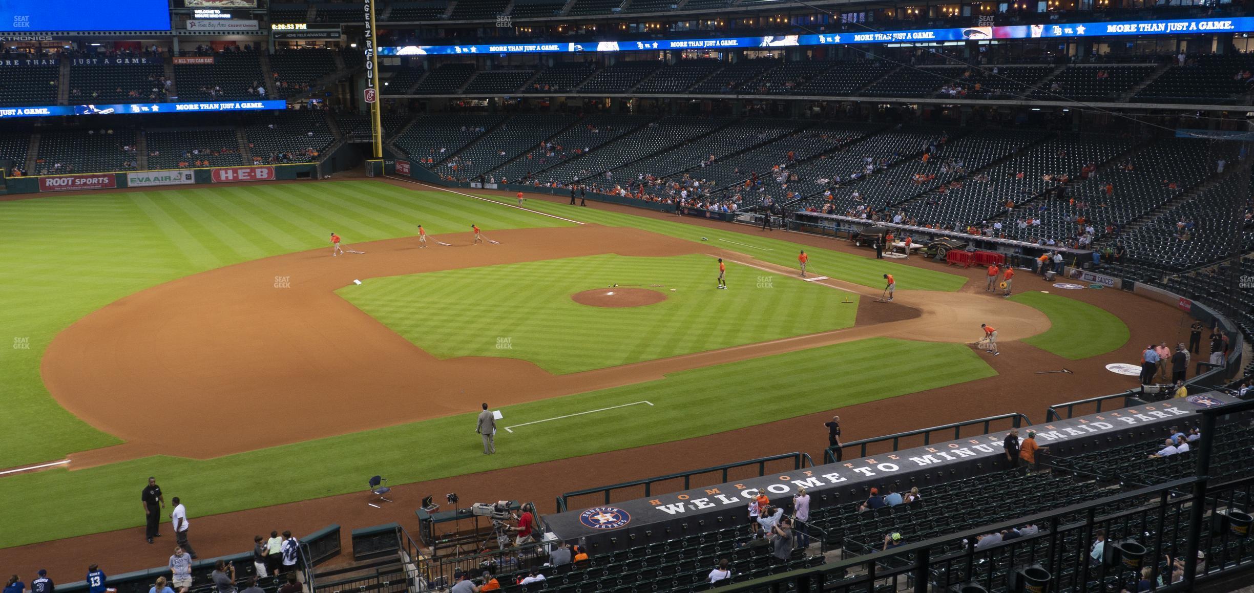 Seating view for Minute Maid Park Section 211