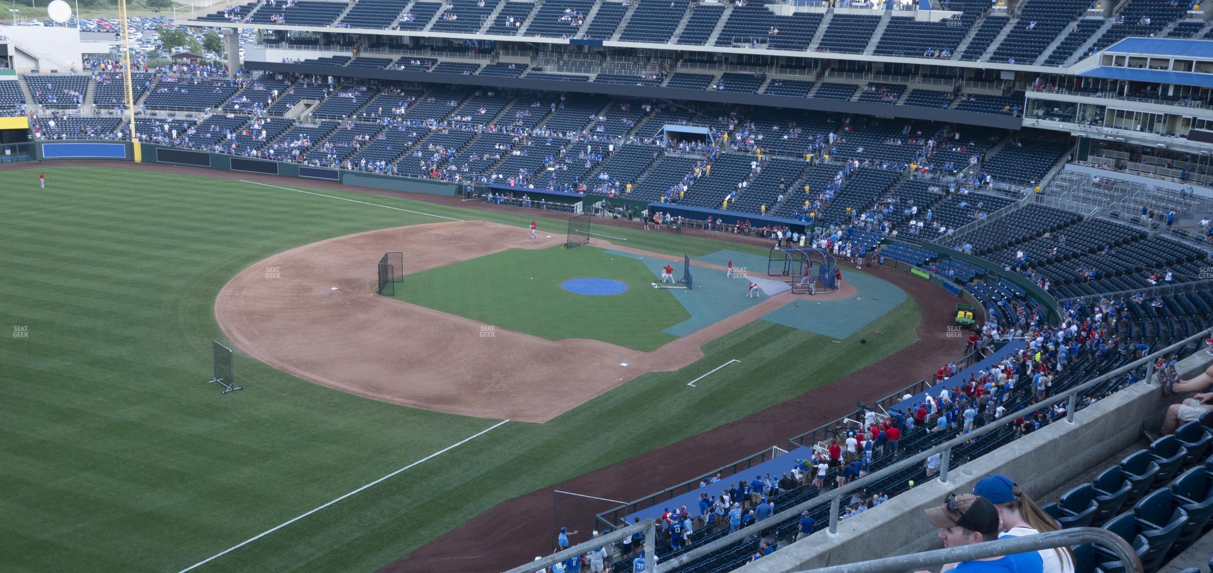 Seating view for Kauffman Stadium Section 404