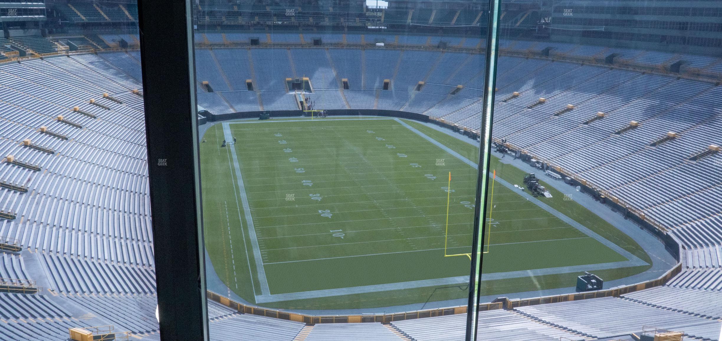 Seating view for Lambeau Field Section 686