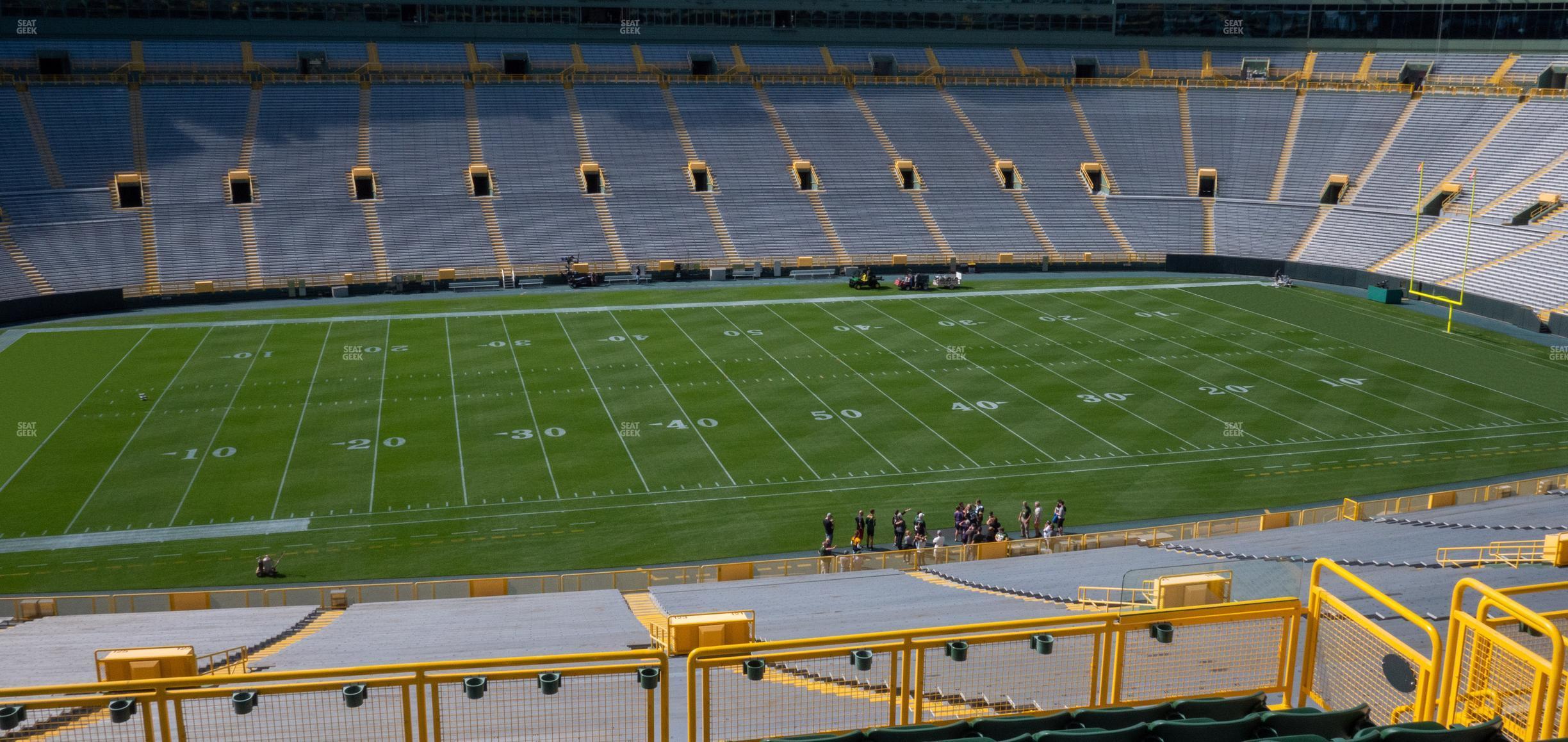 Seating view for Lambeau Field Section 423