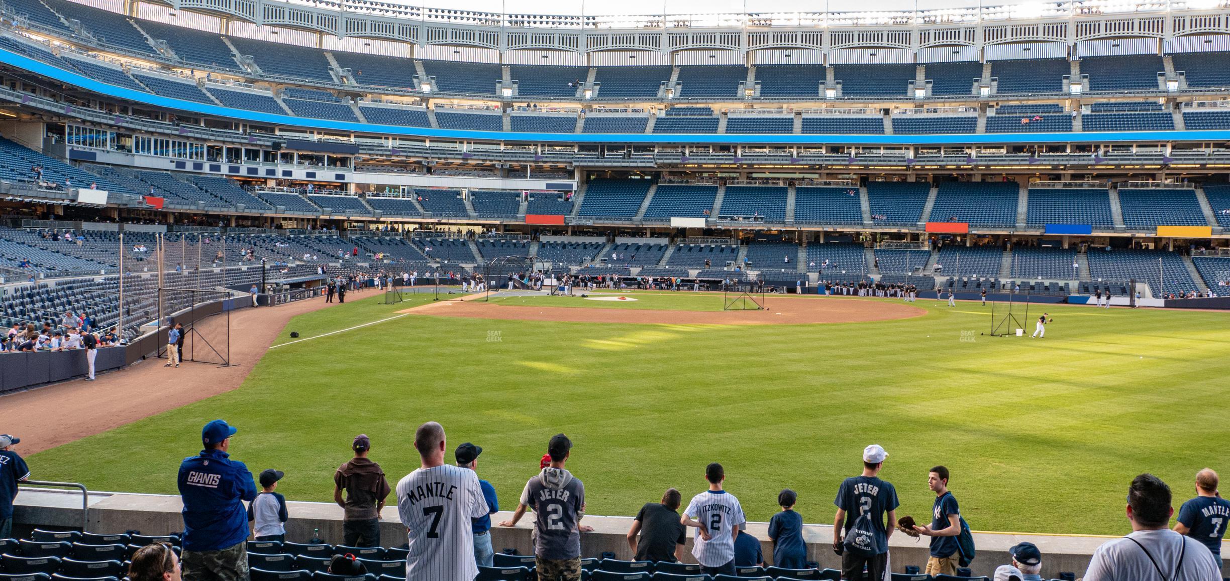 Seating view for Yankee Stadium Section Field Level 105